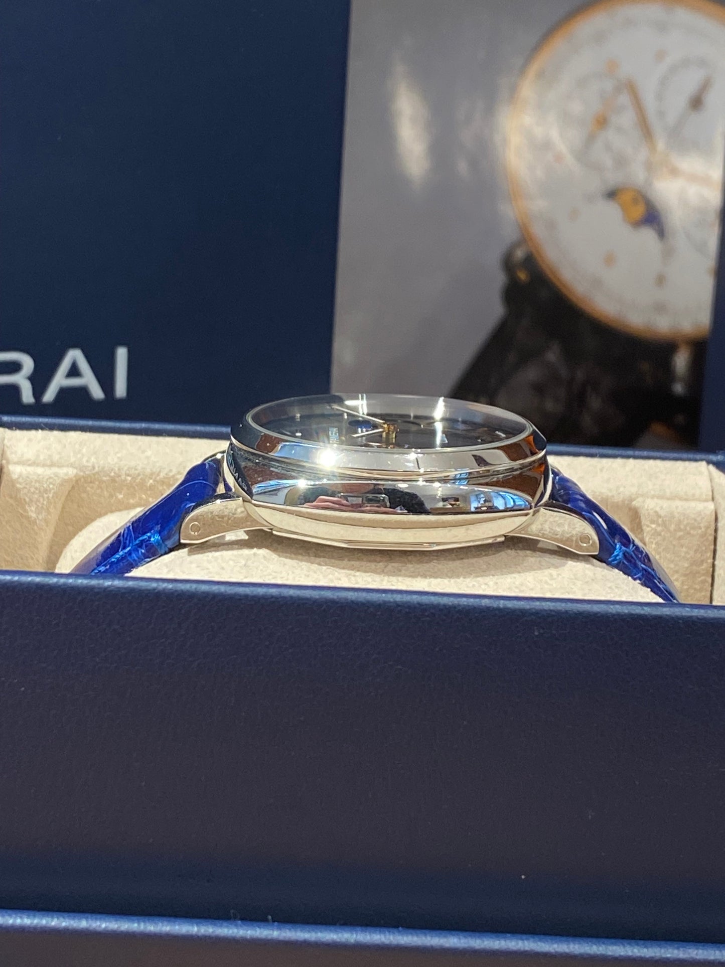 Panerai Luminor Due Luna