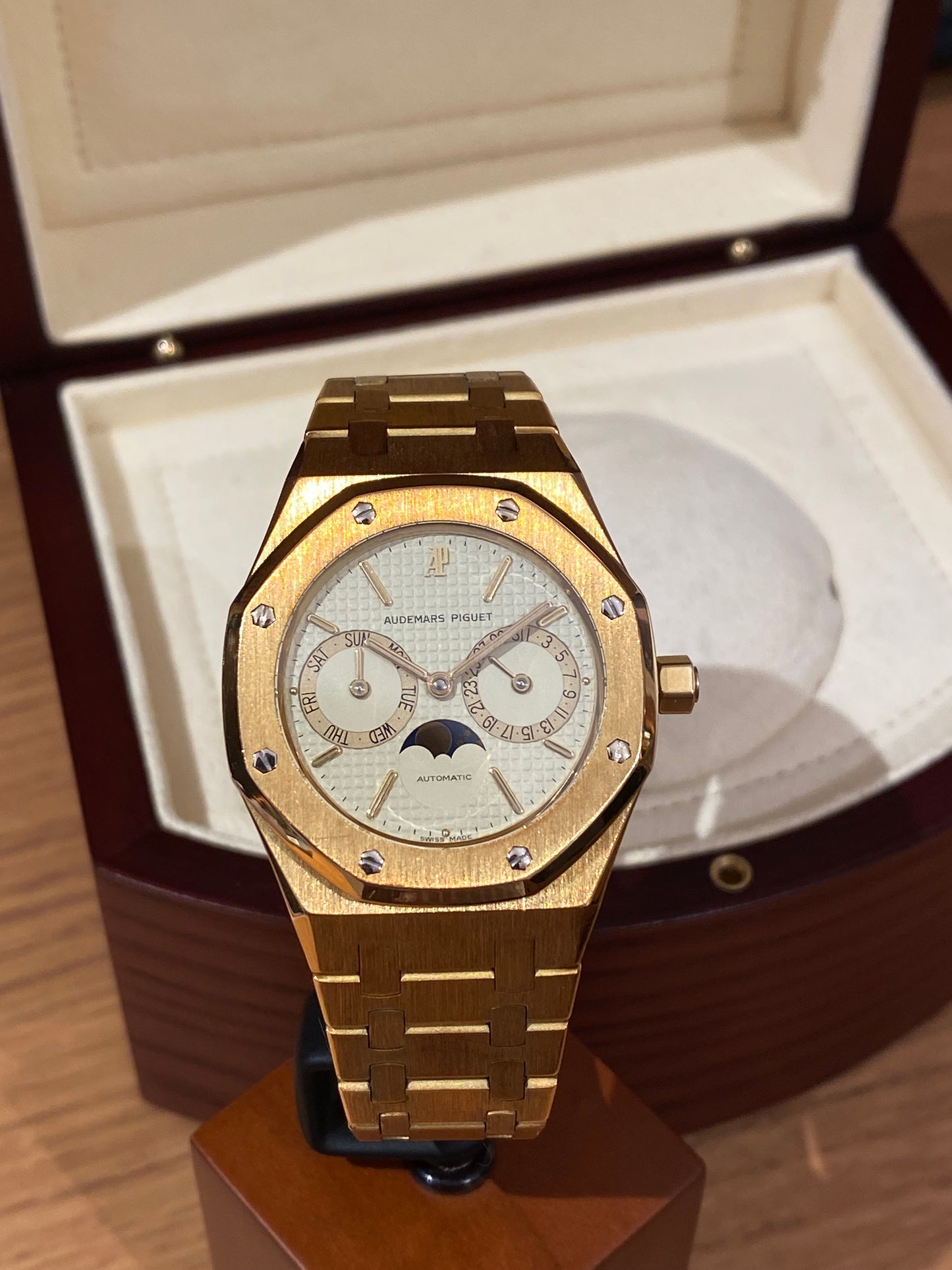 Audemars Piguet Royal OakDay-Date Moonphase