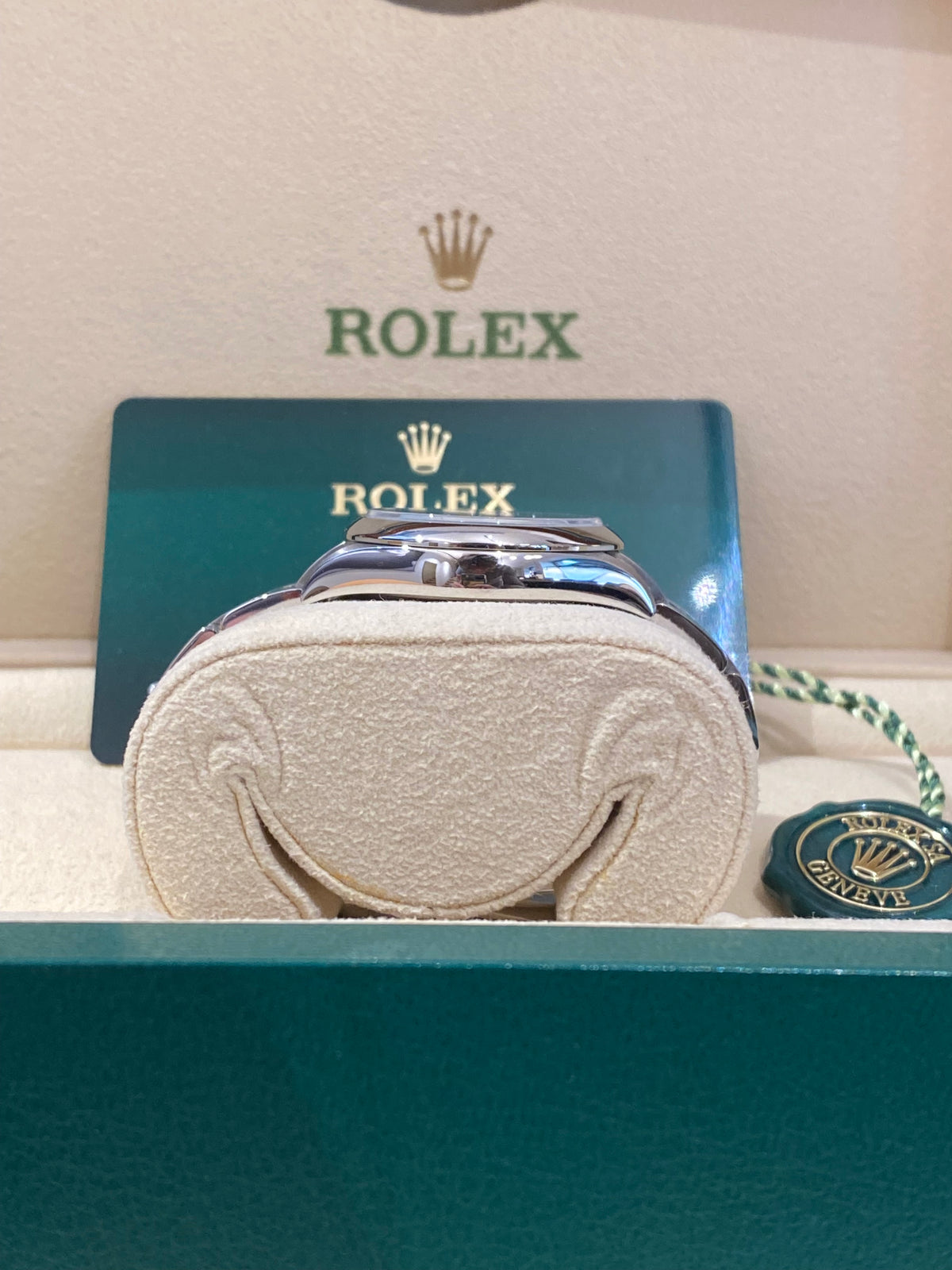 Rolex Oyster Perpetual