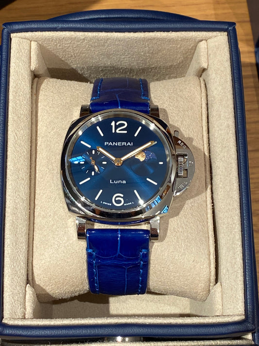 Panerai Luminor Due Luna